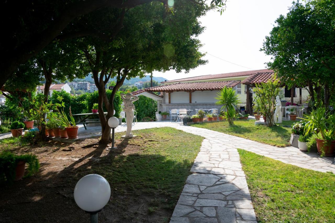 Hotel Sarikas Поліхроно Екстер'єр фото
