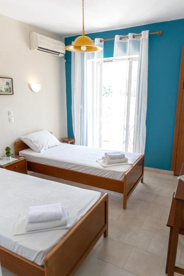 Hotel Sarikas Поліхроно Екстер'єр фото