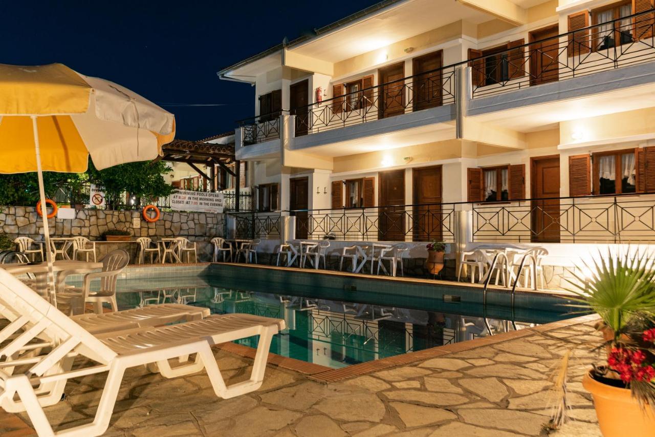 Hotel Sarikas Поліхроно Екстер'єр фото